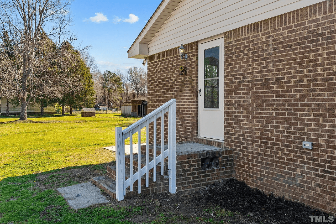 2805 Old Stage Rd S #NA - Photo 3 of 15