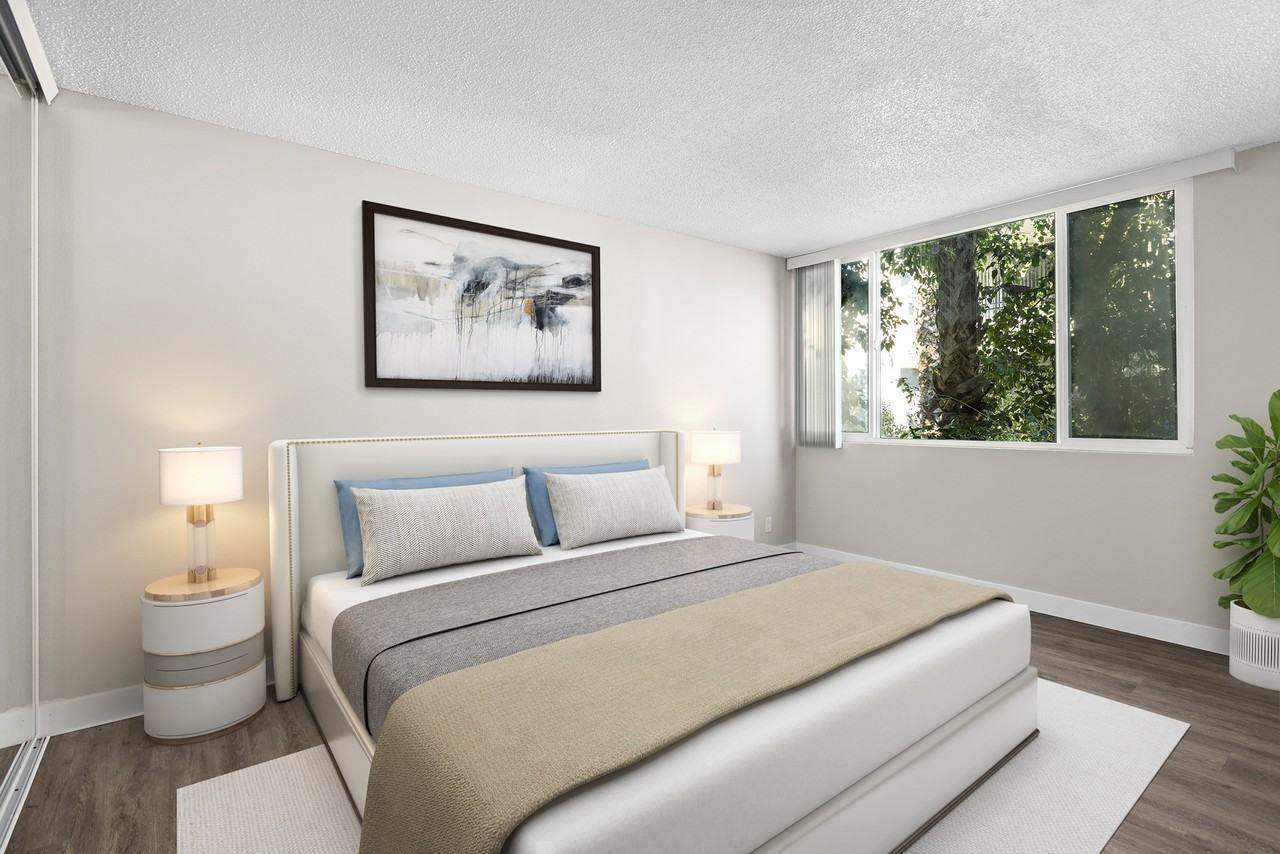 RESIDENCES AT WOODLAKE - Photo 6 of 16