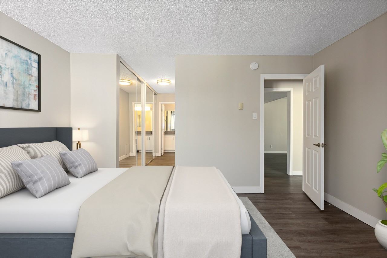 RESIDENCES AT WOODLAKE - Photo 7 of 16