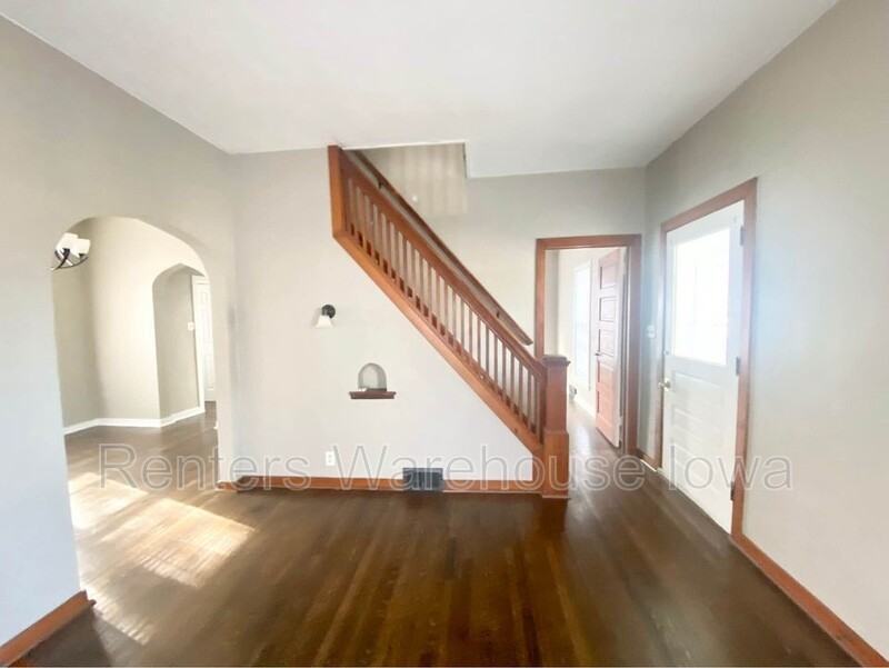 3818 University Ave - Photo 2 of 24