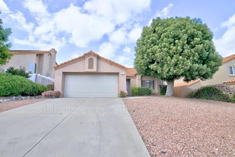 36172 Saint Raphael Dr - Photo 2 of 20