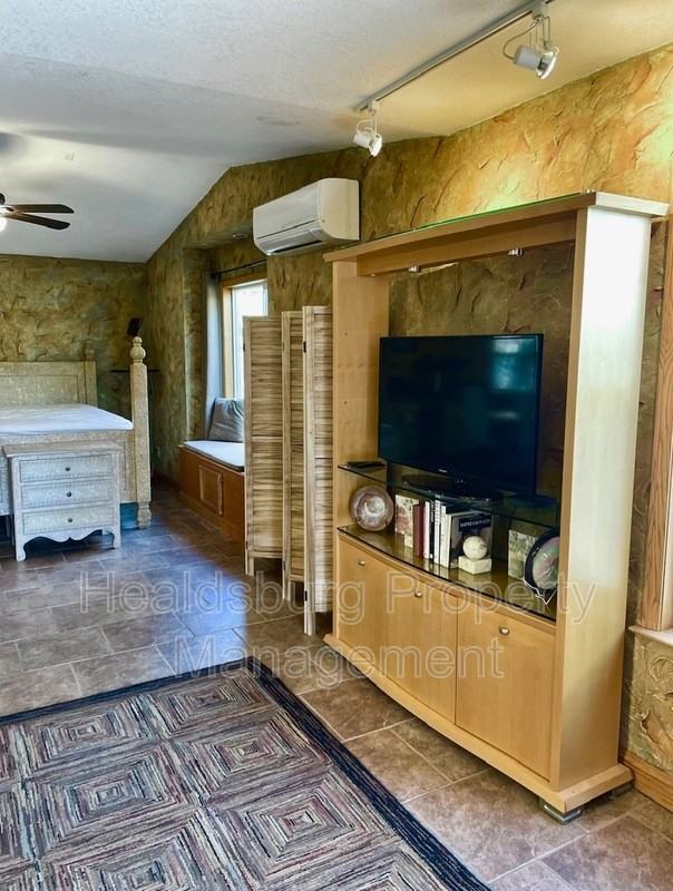 126 Espana Way #A - Photo 3 of 15