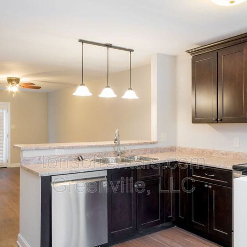 111 Becky Don Dr #9 - Photo 6 of 14