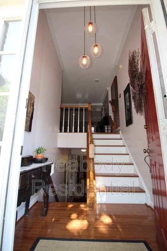 2112 Patty Ln - Photo 2 of 23