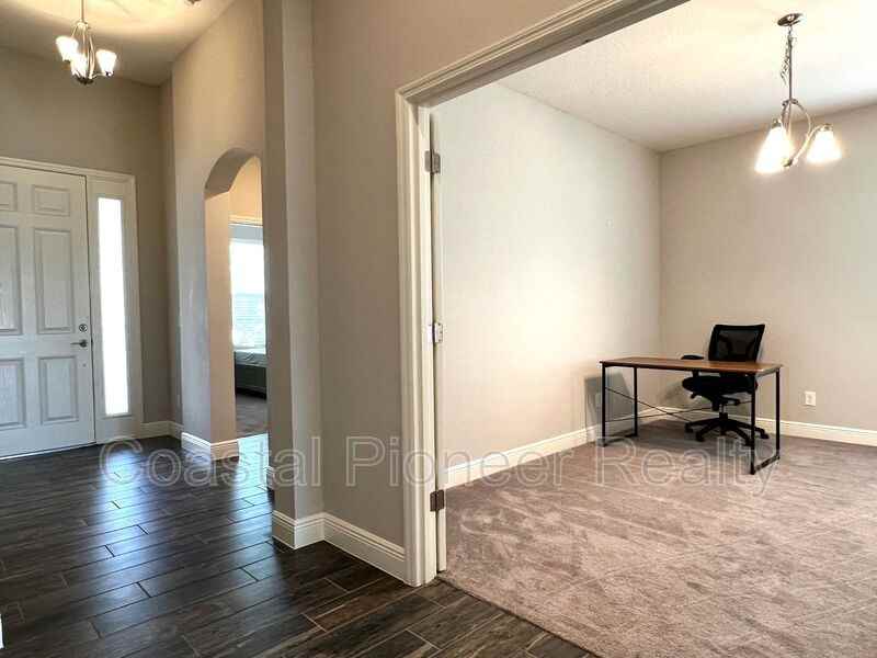 4786 Ballantrae Blvd - Photo 7 of 29