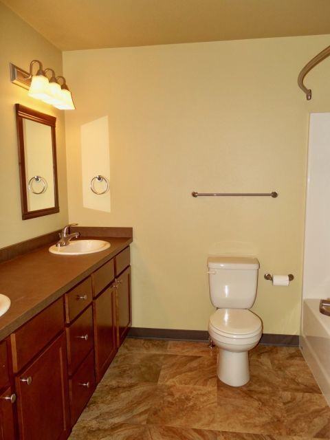 1609 Avenue E #3 - Photo 6 of 7