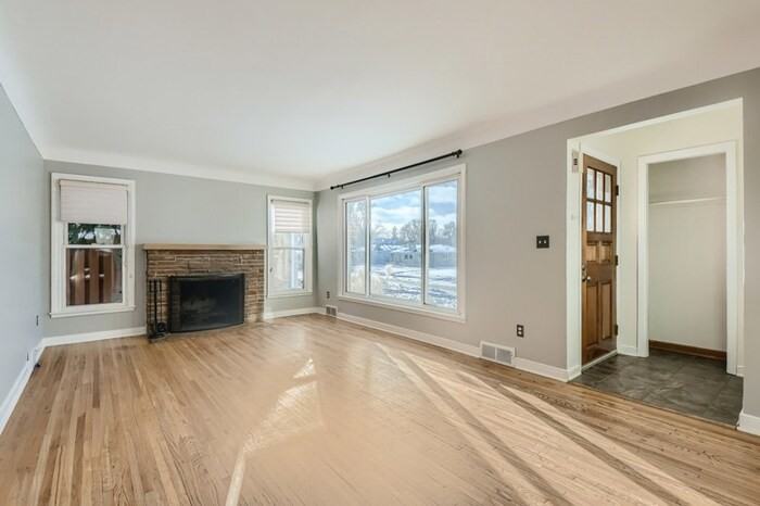 5013 William Ave - Photo 2 of 16