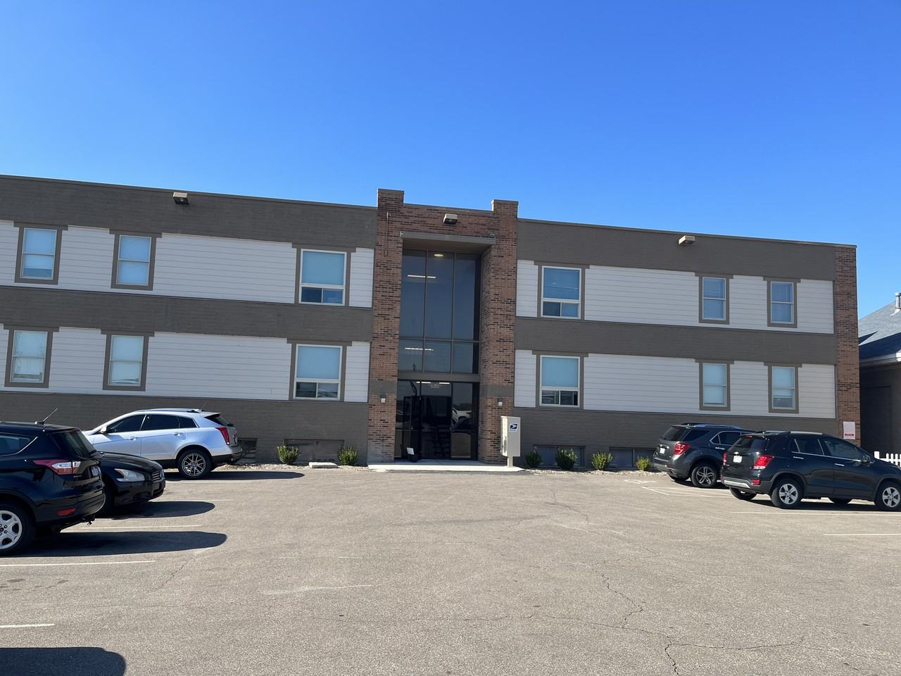 5843 Harrison Ave #104 - Photo 2 of 8