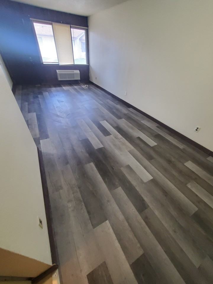 1015 Saint Anne St #101 - Photo 3 of 11