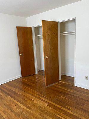 29 Collins Ave #2 - Photo 2 of 7