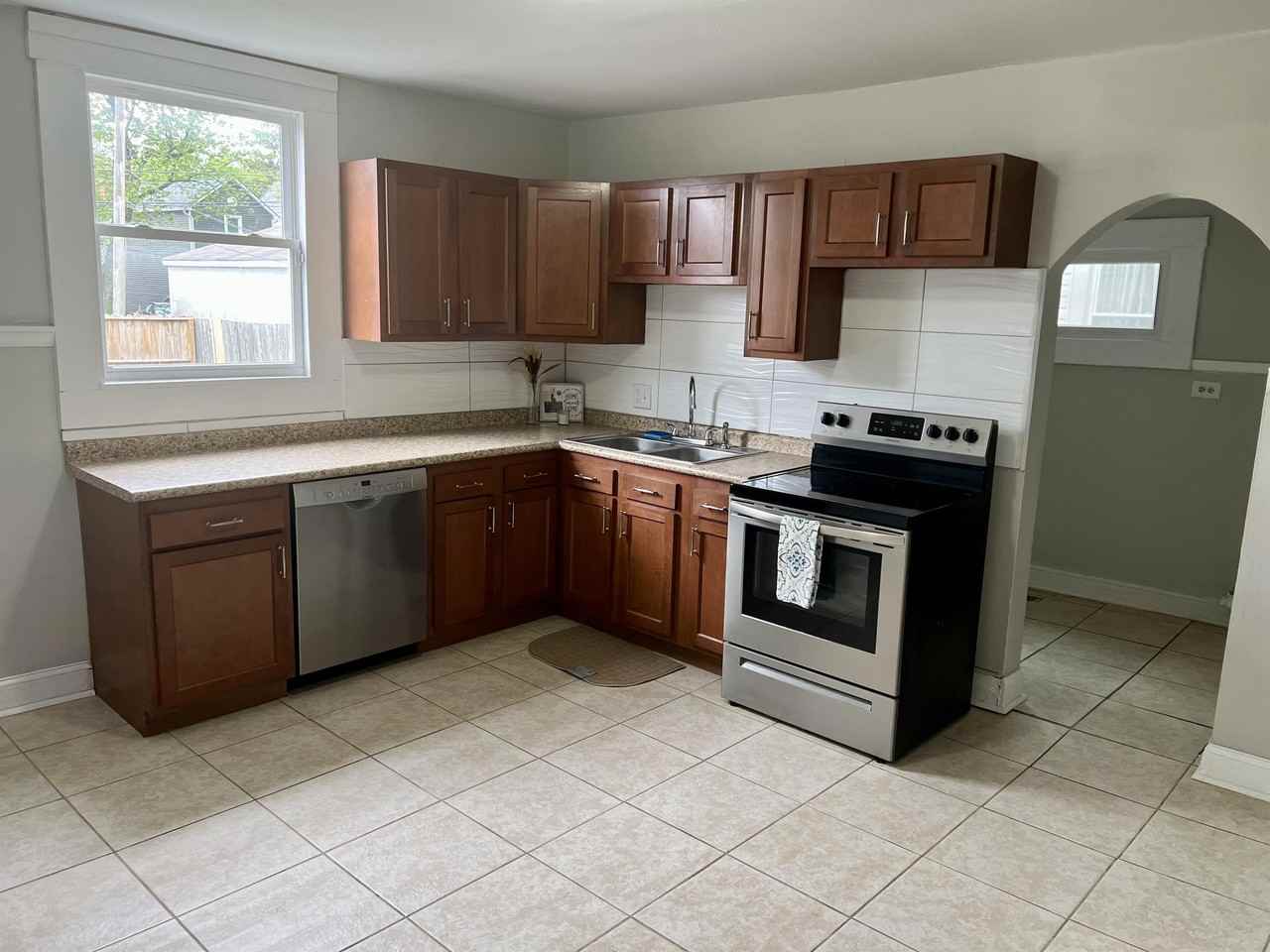 67 Hawkes Ave #1 - Photo 2 of 20