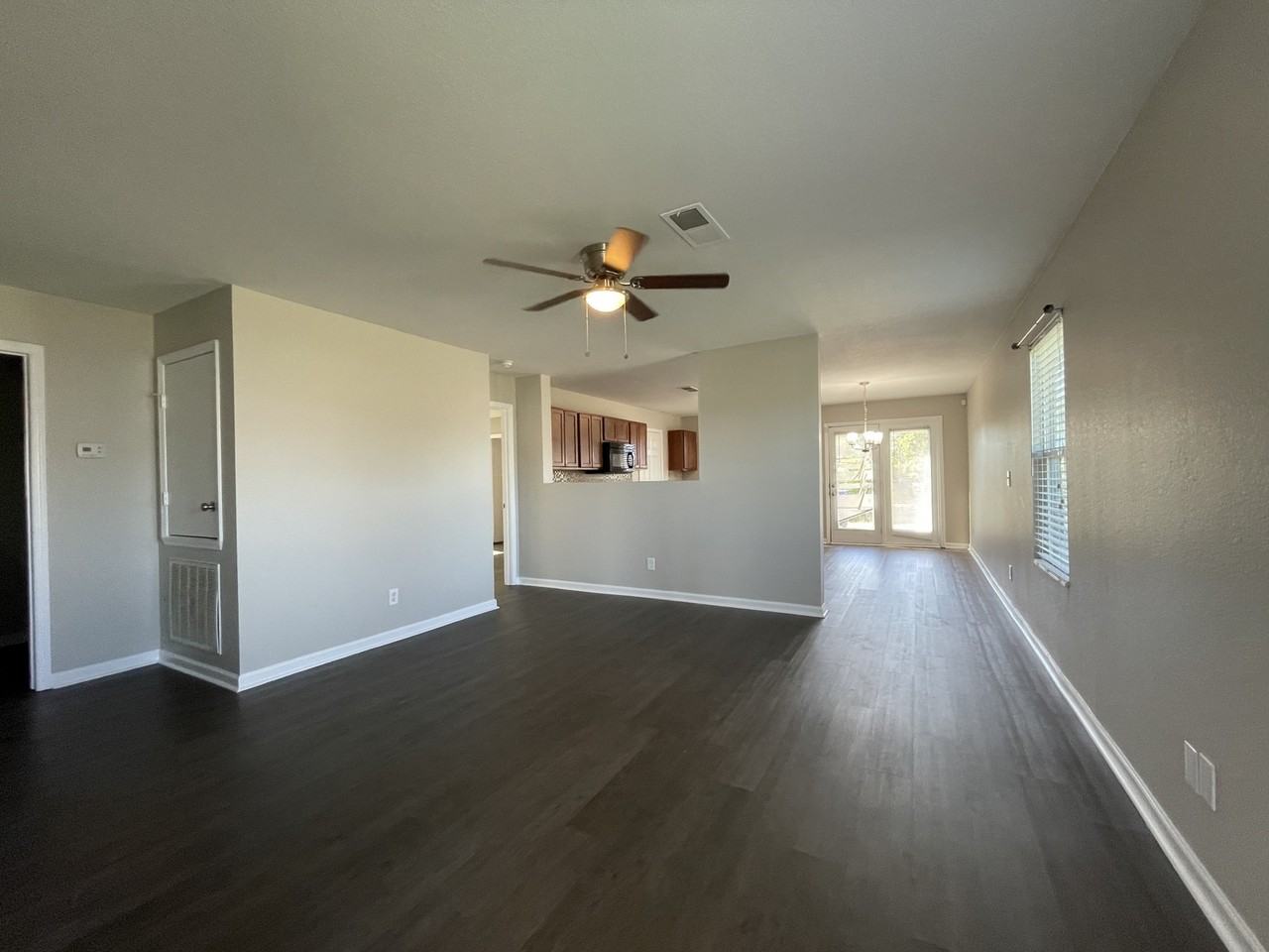 200 Whitestone Dr Ne #1 - Photo 4 of 20