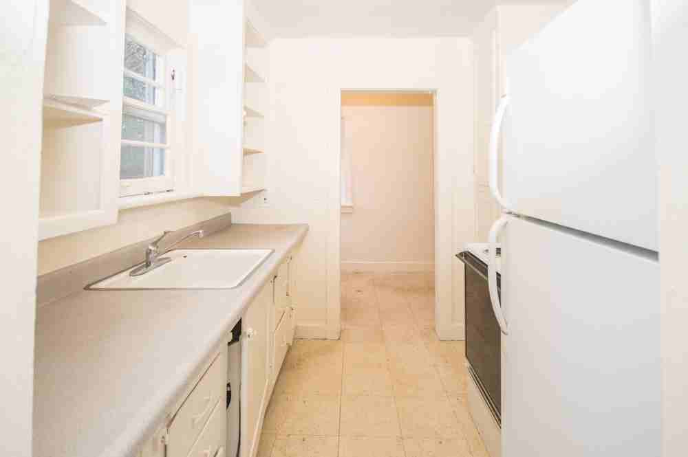 143 E Dodge St #143 - Photo 2 of 37