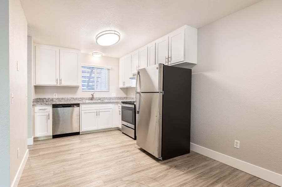 1450 S State St - Photo 3 of 10