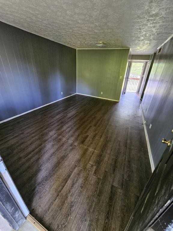 1925 Summer St Apt H1 - Photo 4 of 9