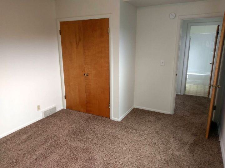 1205 Avenue C #2 - Photo 4 of 5