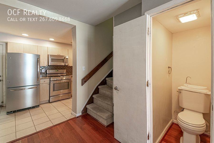 2708 South St - Photo 2 of 18