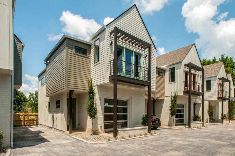 221 Gentry Ave - Photo 3 of 28