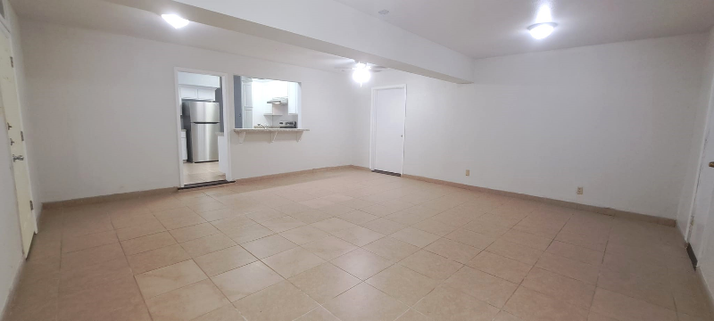 933 W I Ave - Photo 2 of 19