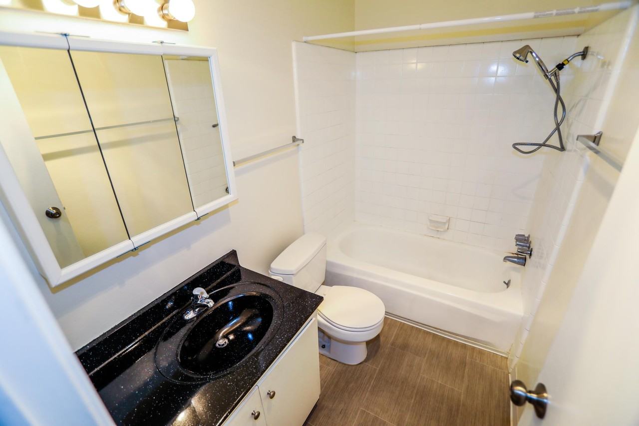 7546 Parkway DriveUnit 2-S #2S - Photo 6 of 14