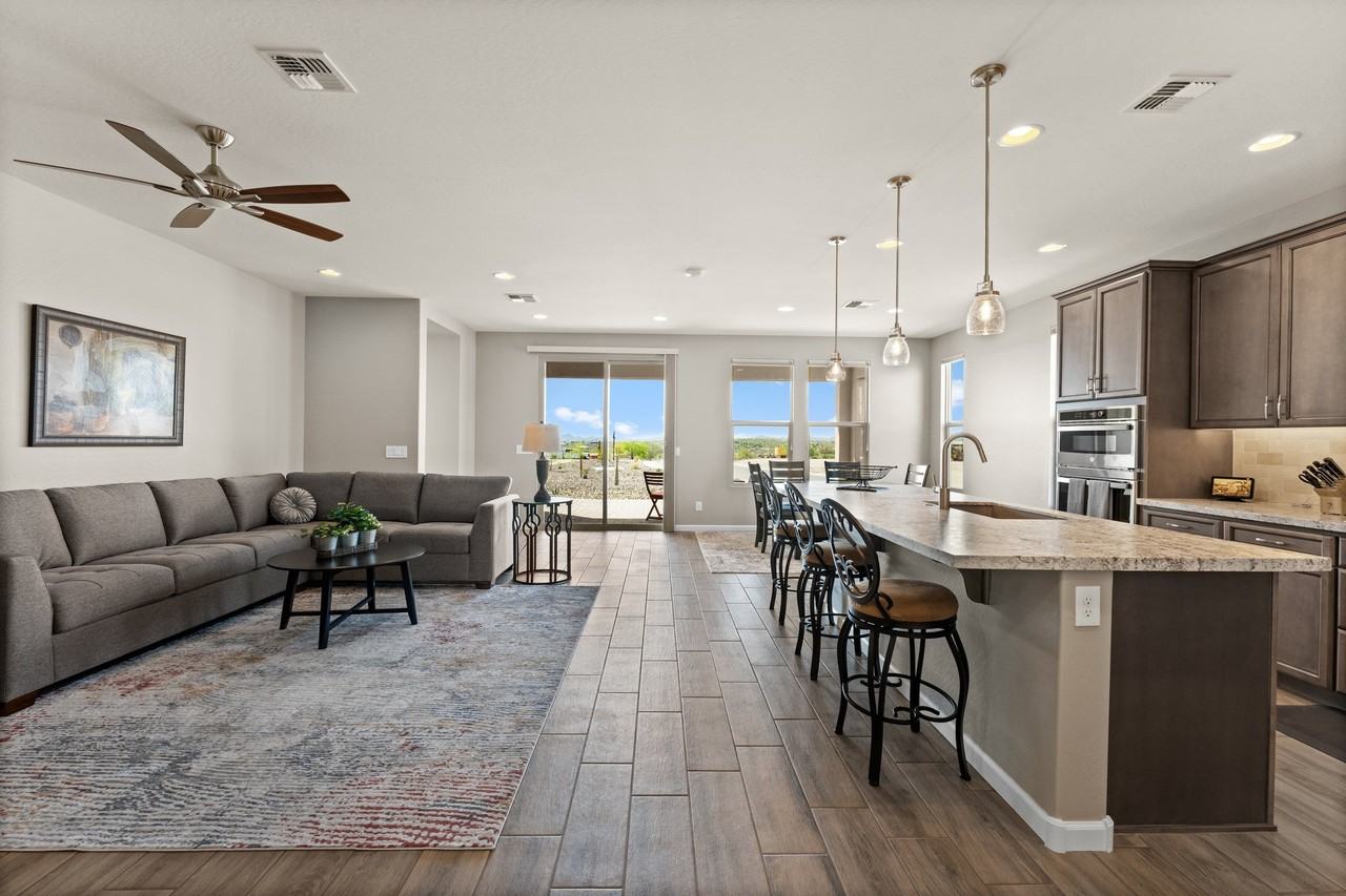 4002 Desert Moon Dr #1 - Photo 3 of 23