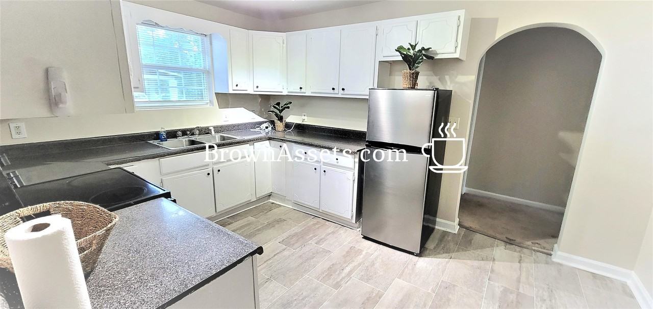 2722 Bm Montgomery St #1 - Photo 6 of 50