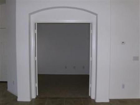 11556 W Rio Vista Ln - Photo 2 of 23