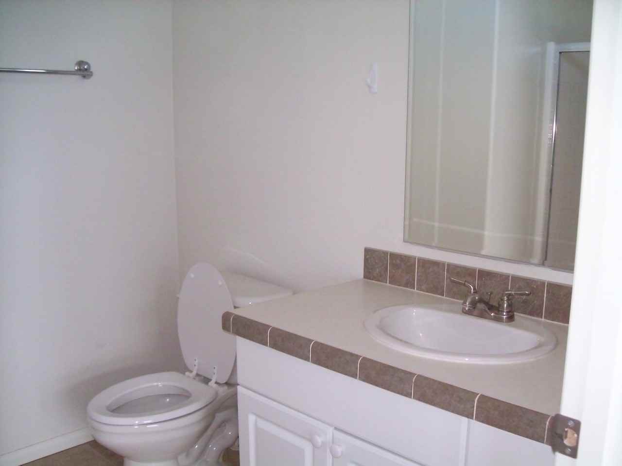 9 Red Sky Rd - Photo 3 of 4