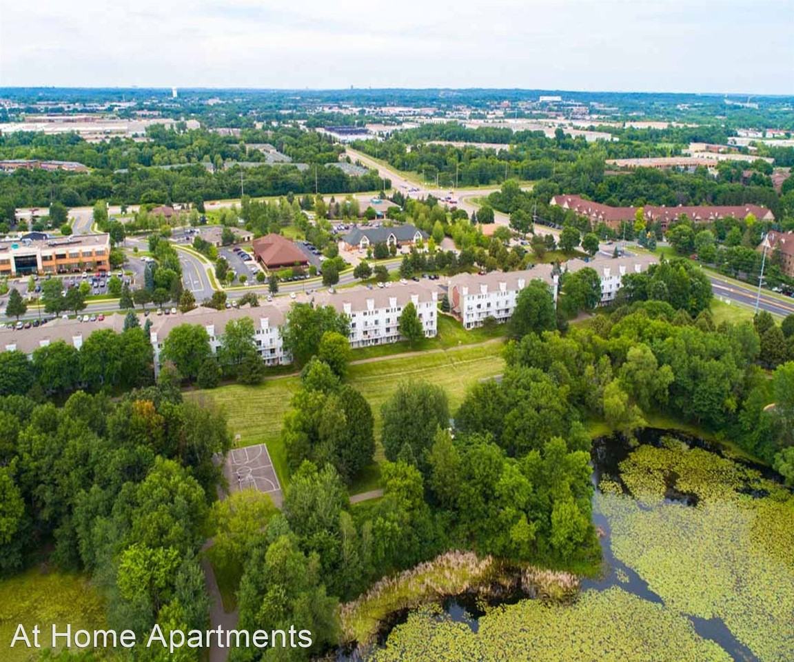 Waterford Place Townhomes - Photo 2 of 5