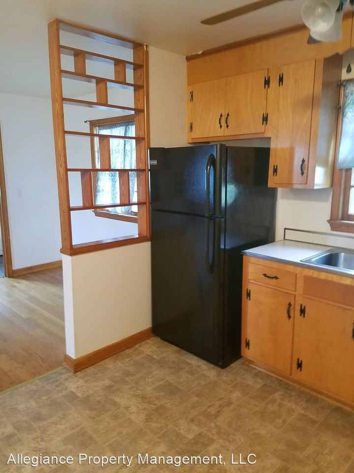 1461 Mount Landing Rd - Photo 2 of 25