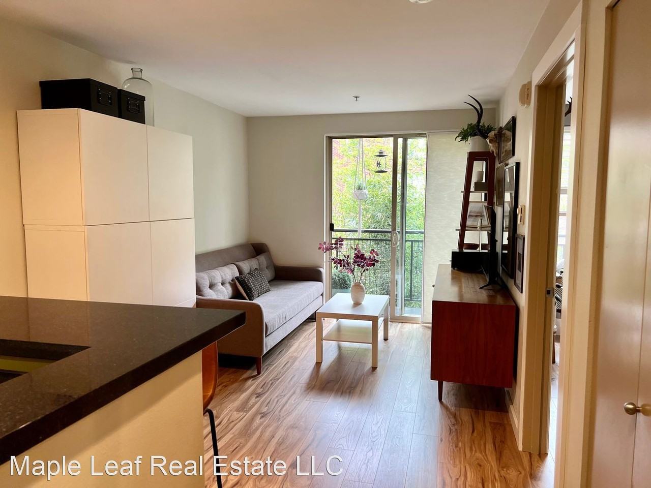 1323 Boren Ave #304 - Photo 3 of 38