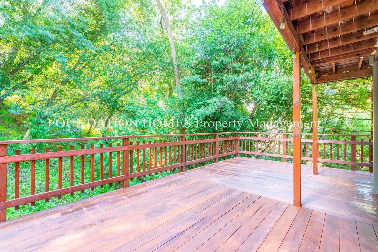 433 Green Glen Way - Photo 3 of 12