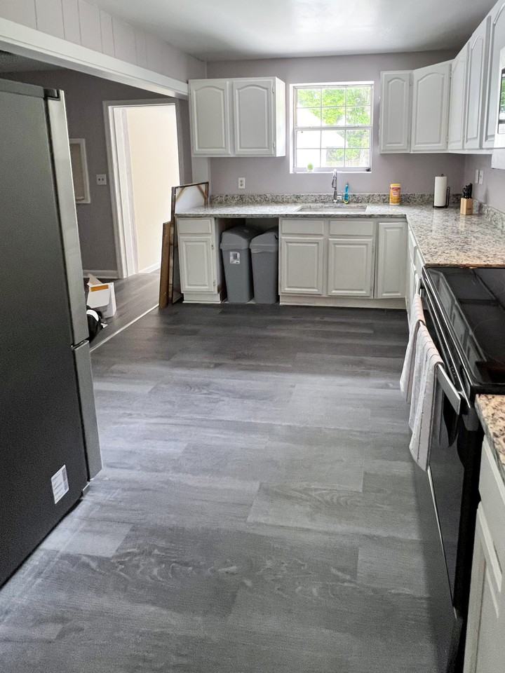 Labelle St - Photo 3 of 6