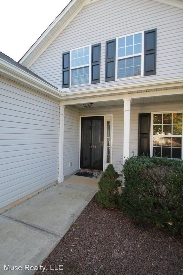 1534 Kingdom Way - Photo 2 of 40