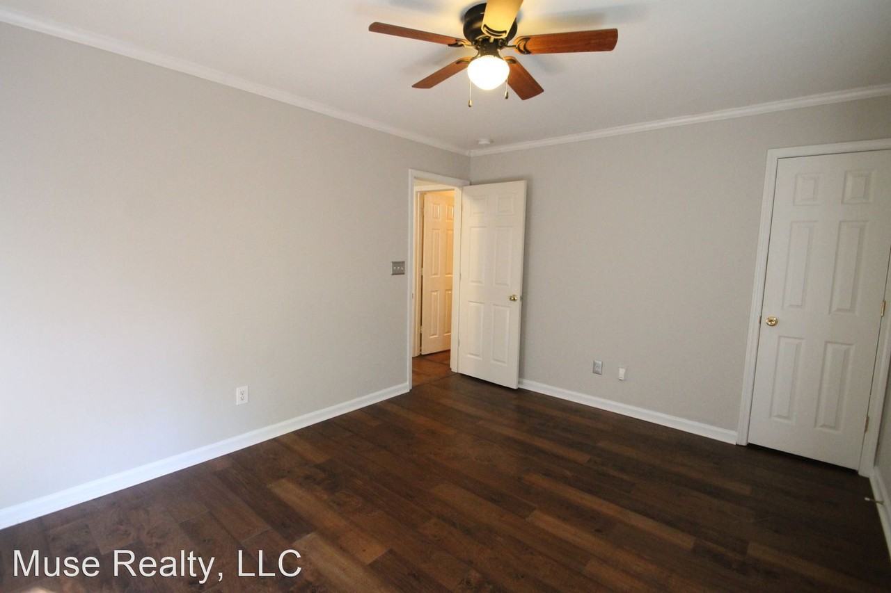 1534 Kingdom Way - Photo 3 of 40