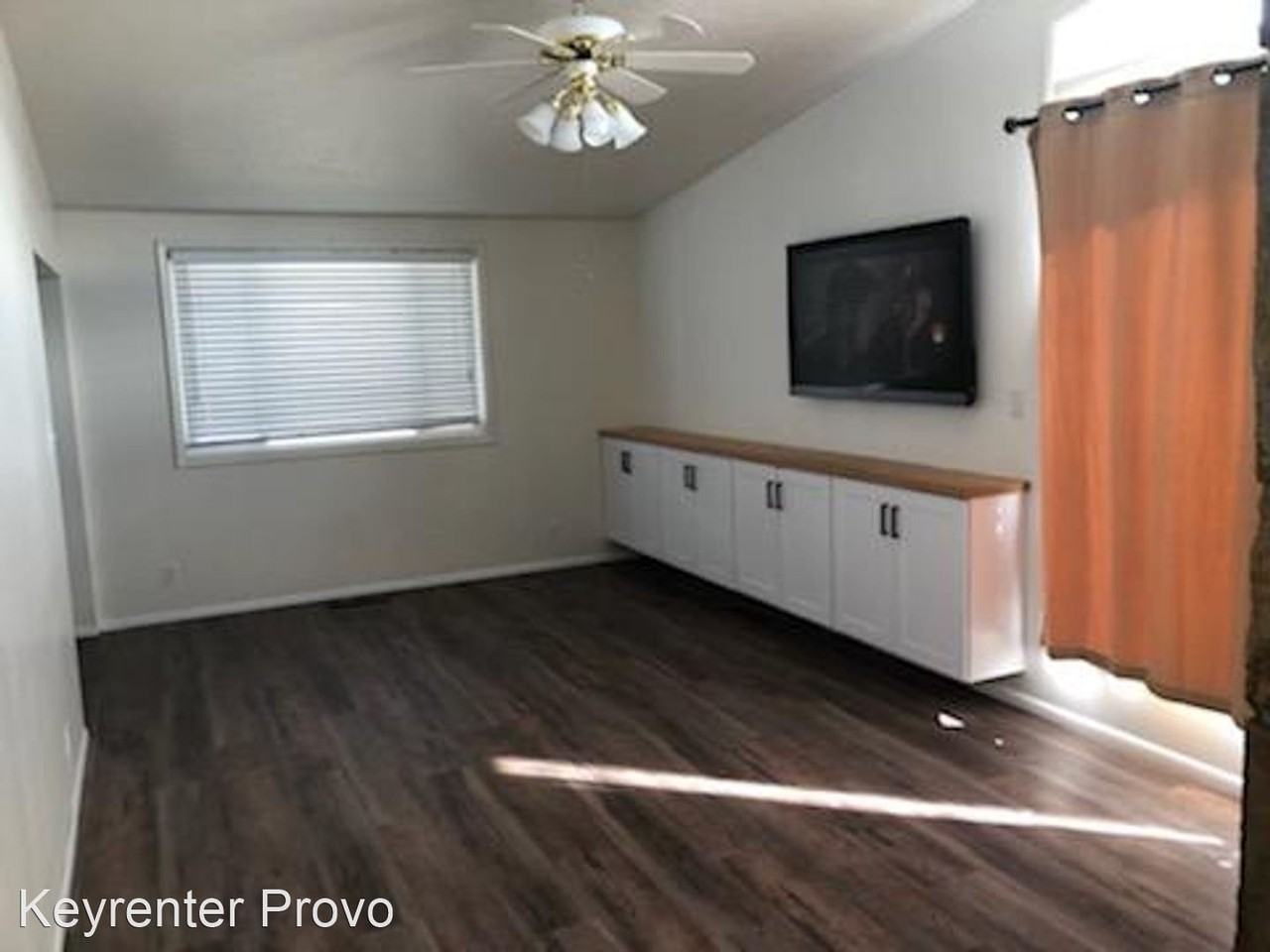 615 E 2825 N - Photo 3 of 27