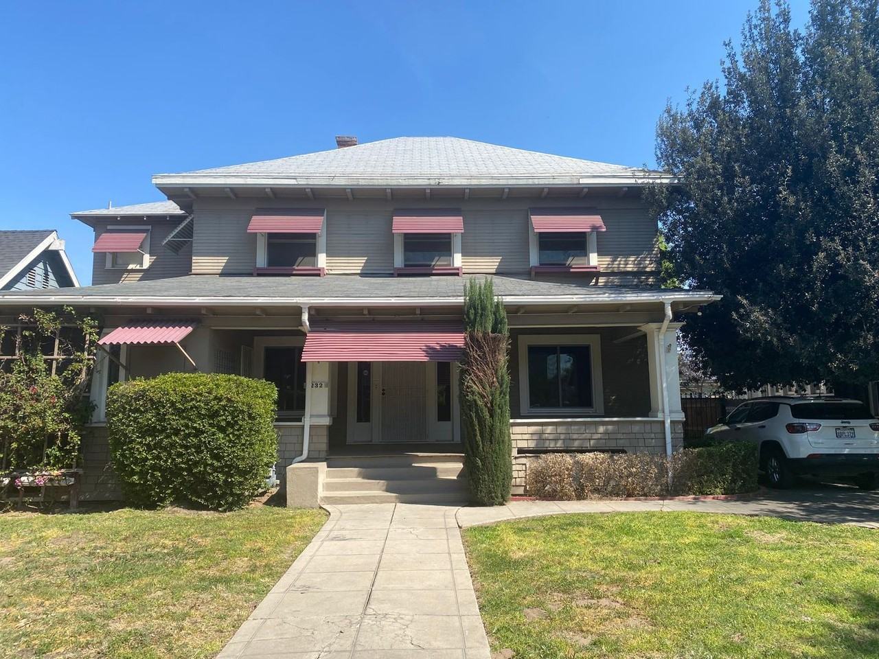 232 N Van Ness Ave, Fresno, CA 93701 4 Bedroom House for 2,350/month