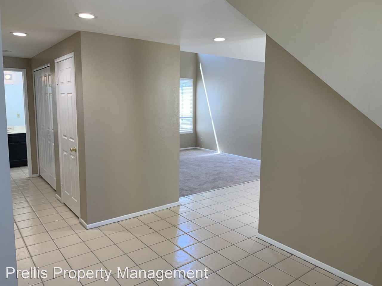 18608 Utopia Ct - Photo 3 of 13