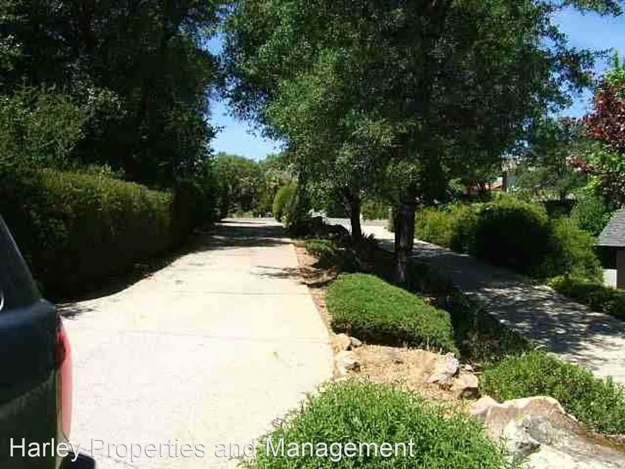 11336 Buckeye Ct - Photo 3 of 10