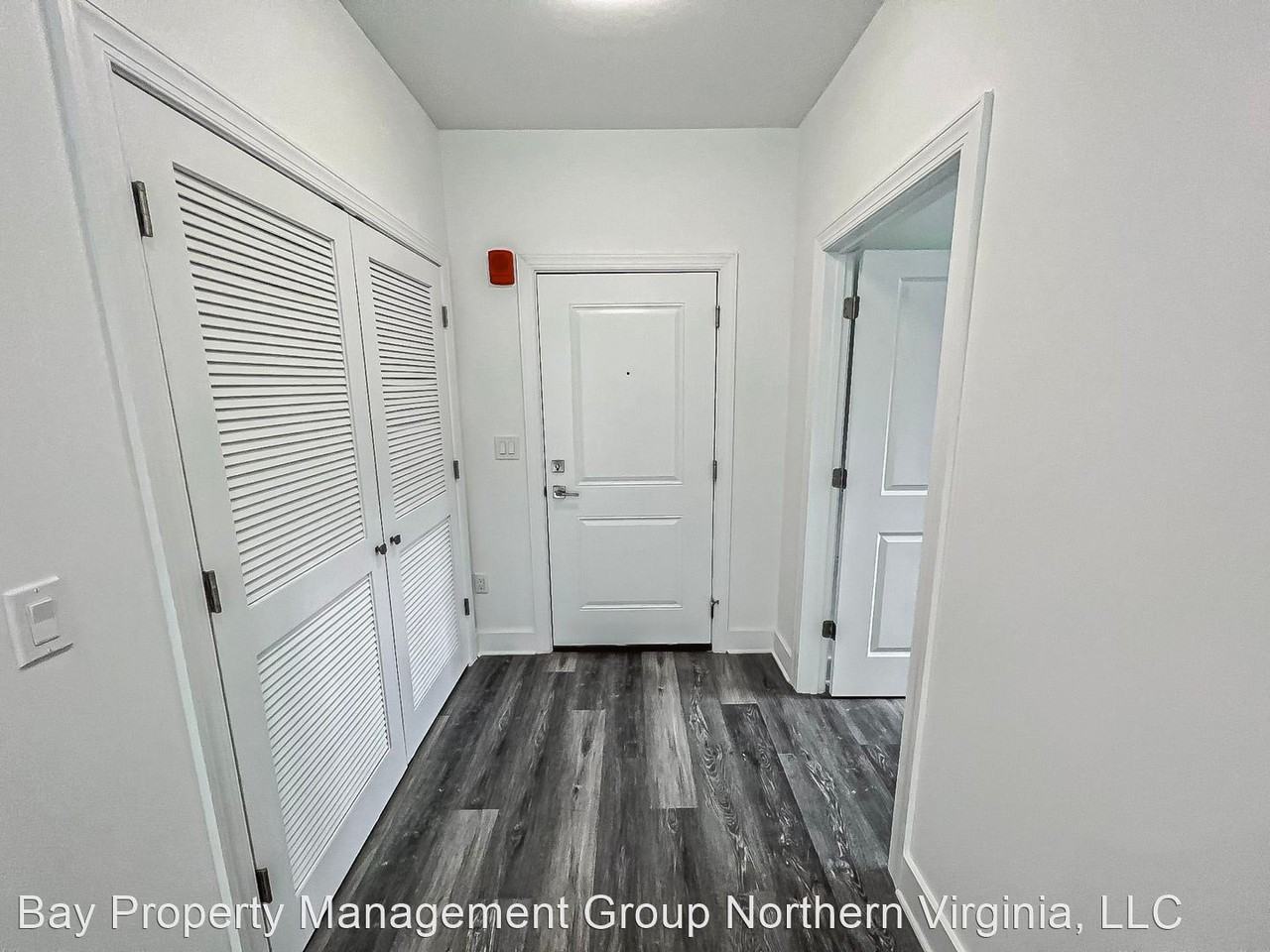 Tranvia Apartments - Photo 2 of 47