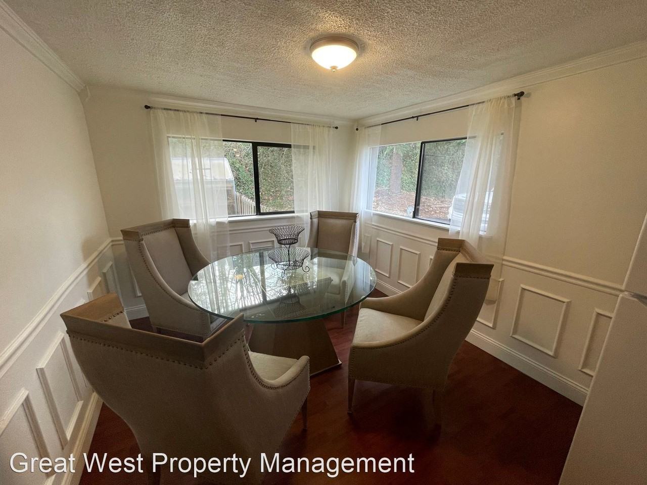 1316 7th St Se - Photo 3 of 50