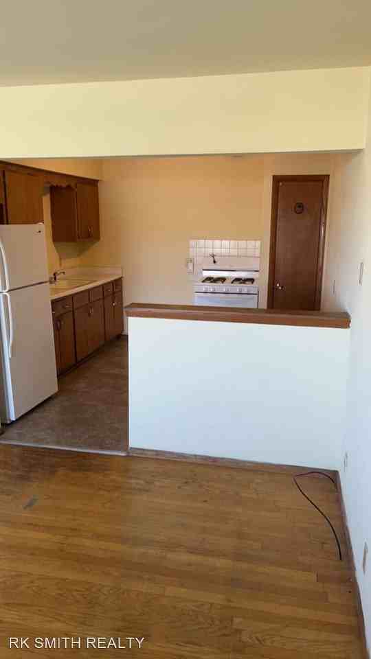 1320 N. Randall Apartments 1320 N Randall Ave, Janesville, WI 53545