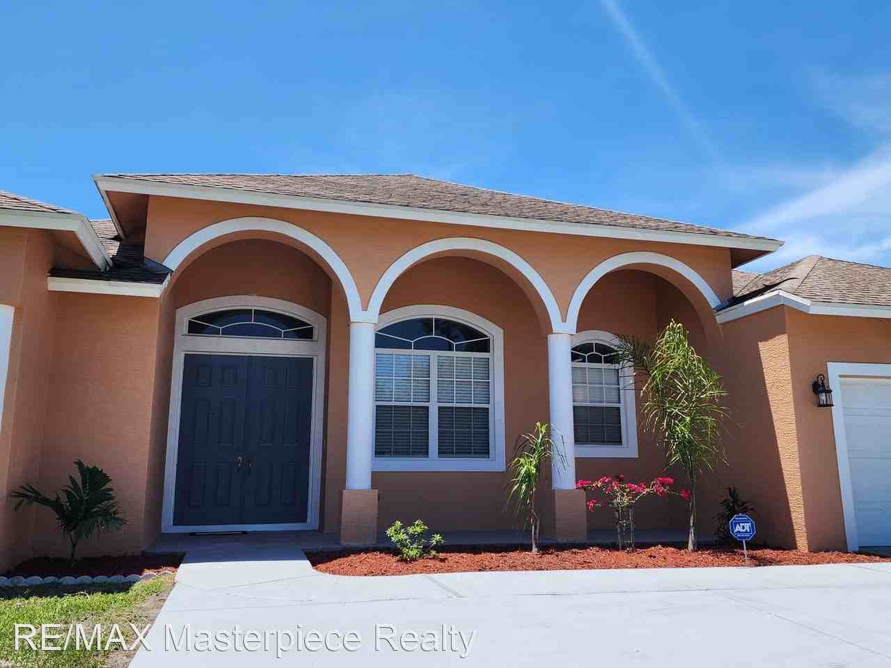 4374 Sw Savona Blvd - Photo 2 of 20