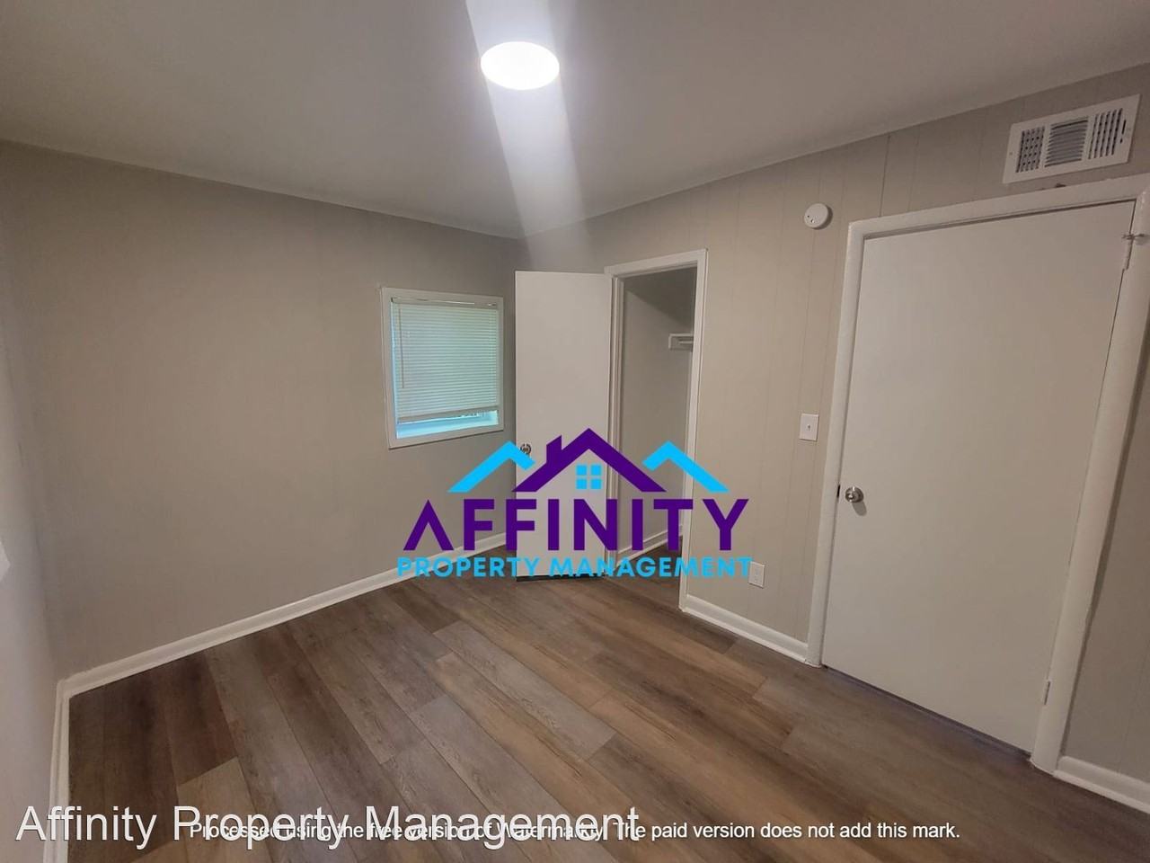 3327 10th St - Photo 2 of 7