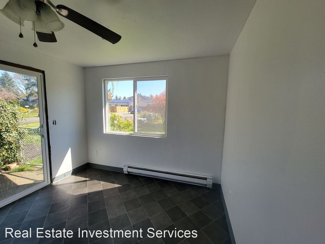 710 5th St - Photo 2 of 9