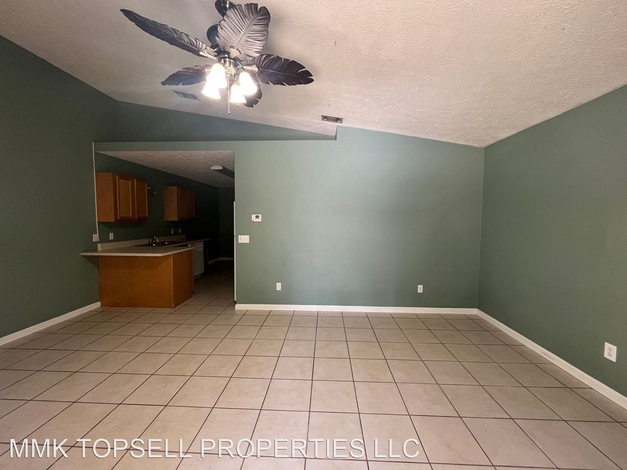 2108 Anne Ave - Photo 3 of 9