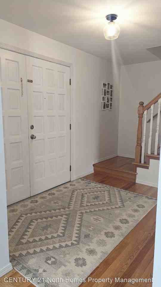 23008 77th Ave Se - Photo 2 of 41