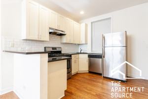 featured image of 853 W Cornelia Ave #1N