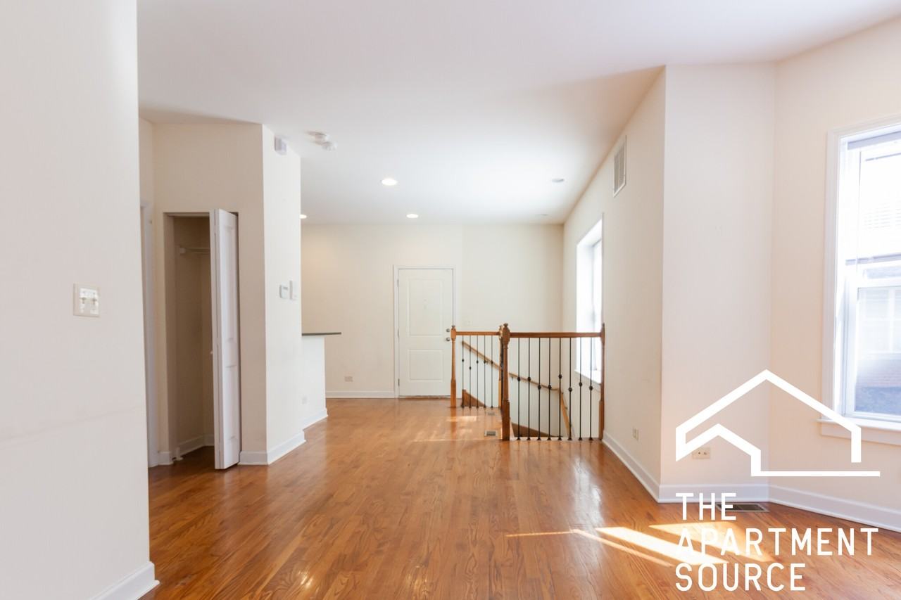 853 W Cornelia Ave #1N - Photo 4 of 22