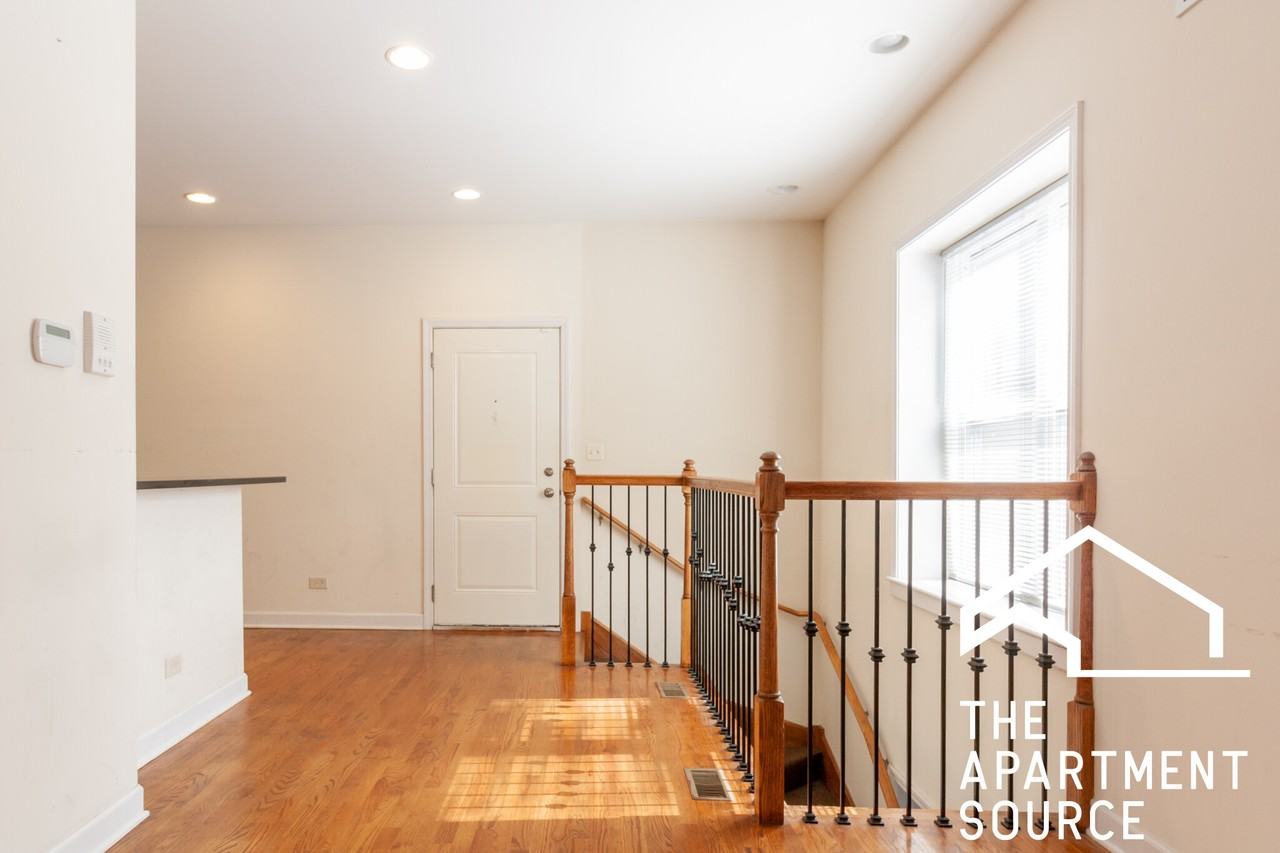 853 W Cornelia Ave #1N - Photo 7 of 22